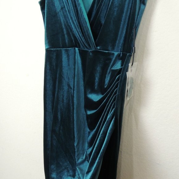 Babalet Sz M Women's Elegant Green Velvet Formal Dress Evening/Prom Sleeveless - Picture 5 of 12